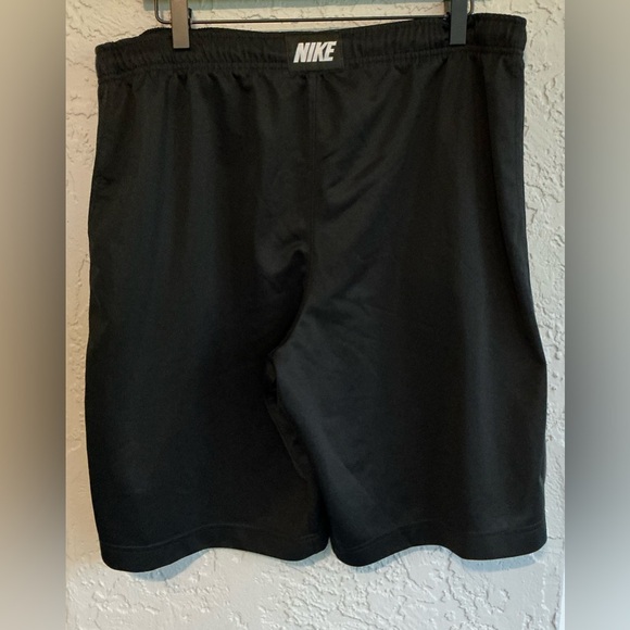 Nike Men's Black with Gray Stripe Athletic Shorts - Picture 3 of 6